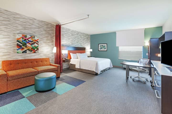 Room 7 of 27